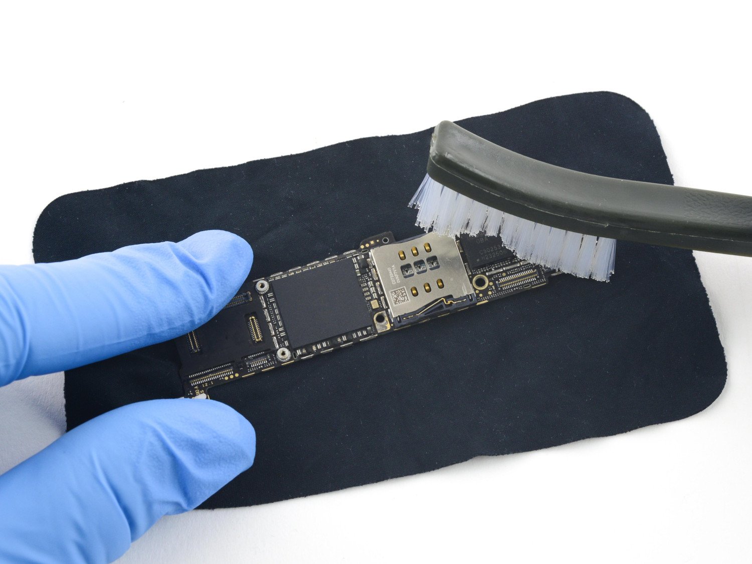 iPhone 18 Pro Water Damage Repair